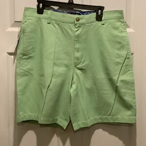 Chaps Light Green Flat Front Men's Shorts‎
